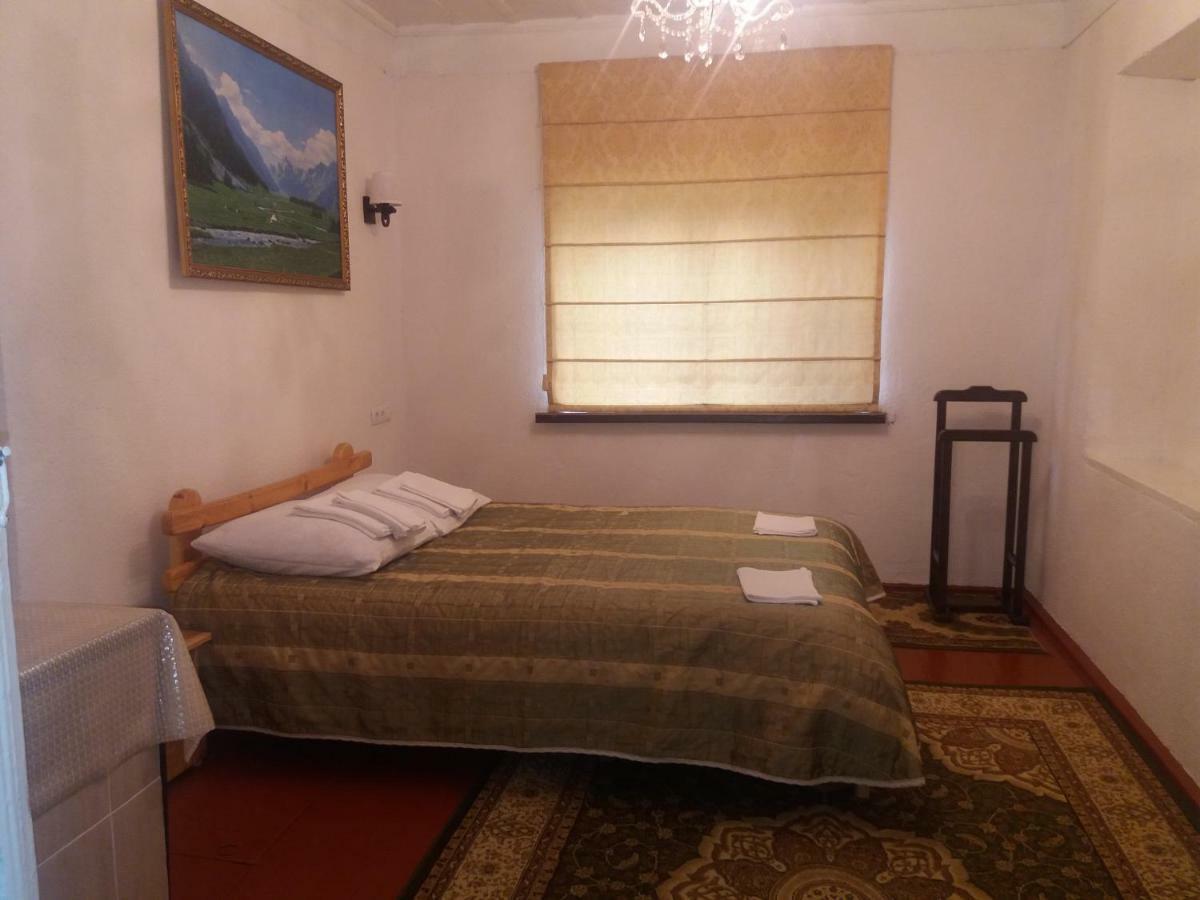 Macedon Guest House Barskoon Exterior foto